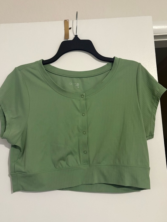 aerie Tops - Aerie green button down atheltic top
